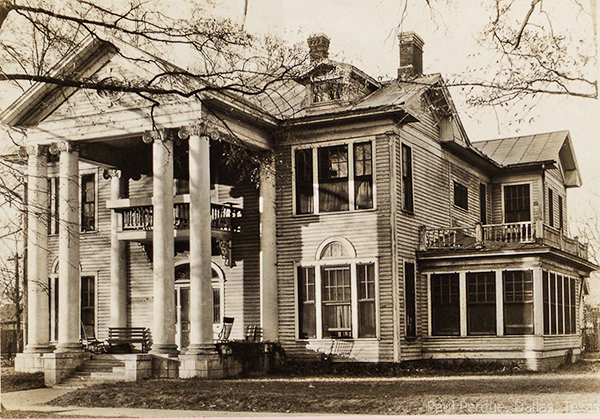 Home on Barraque